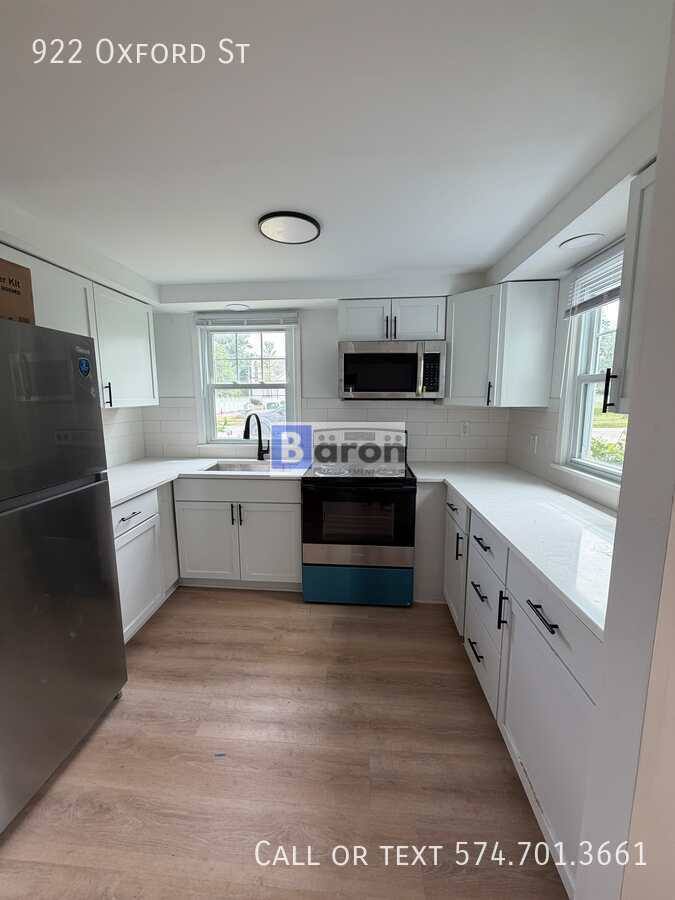 House for rent at 922 Oxford St, Elkhart, IN 46516