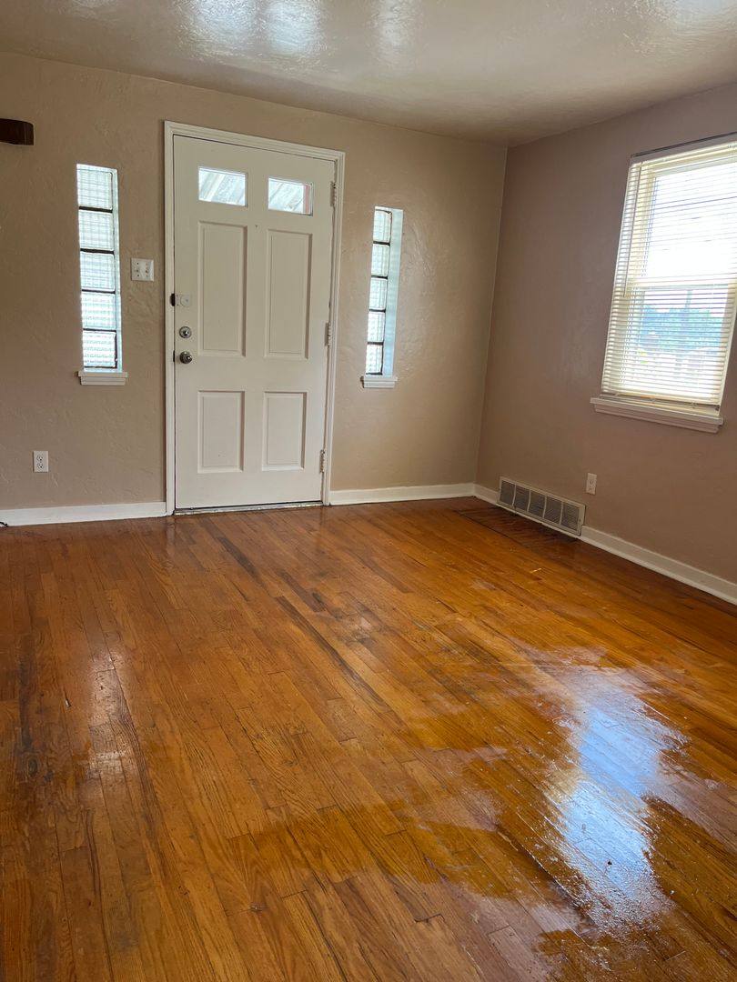 House for rent at 112 Bellanca, Pittsburgh, PA 15227