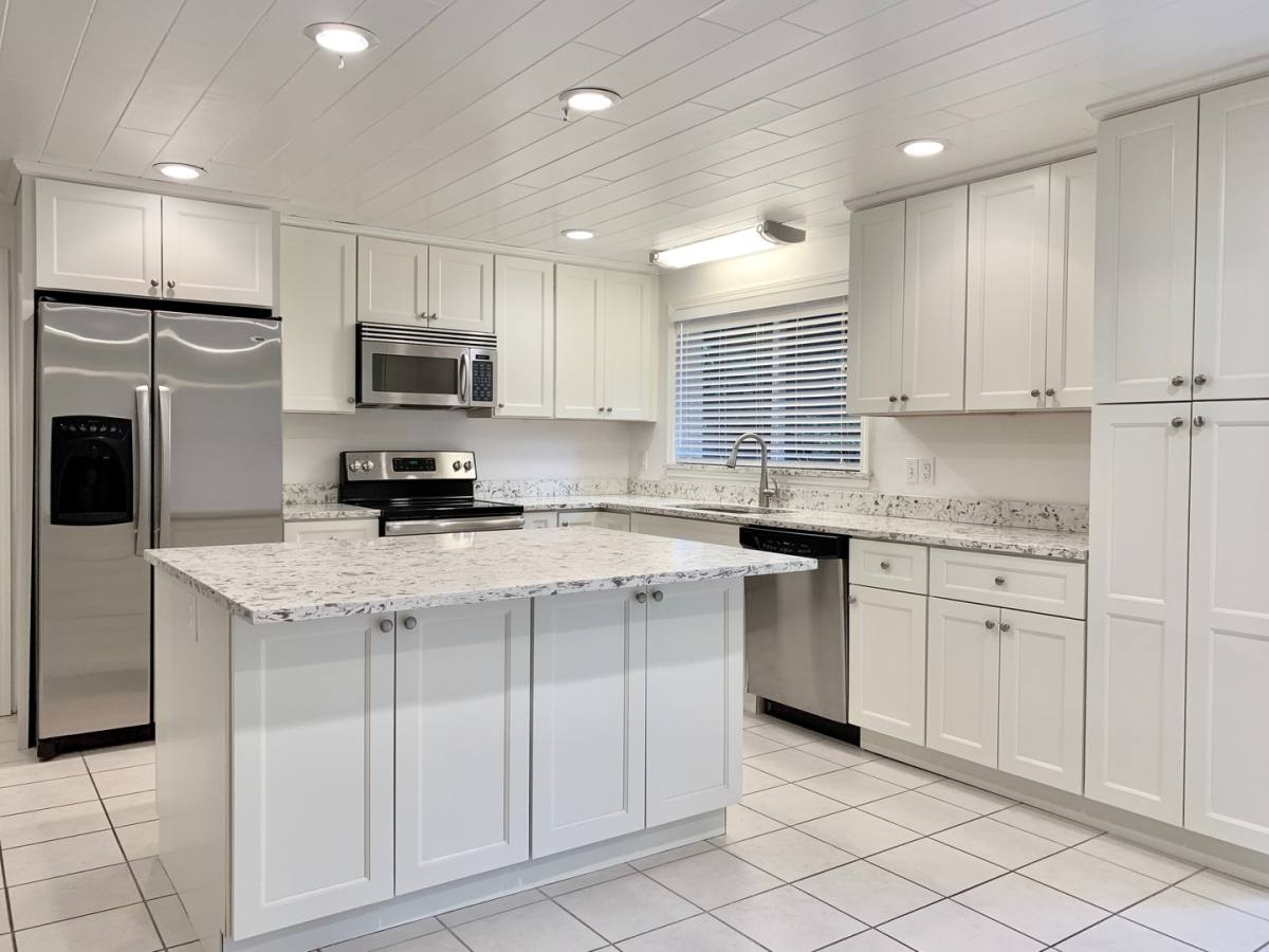 Apartment for rent at 18530 92nd Ave NE, Bothell, WA 98011