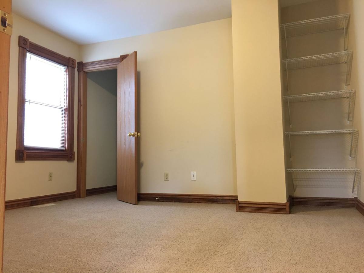 Apartment for rent at 460 E Lincoln Ave, Milwaukee, WI 53207