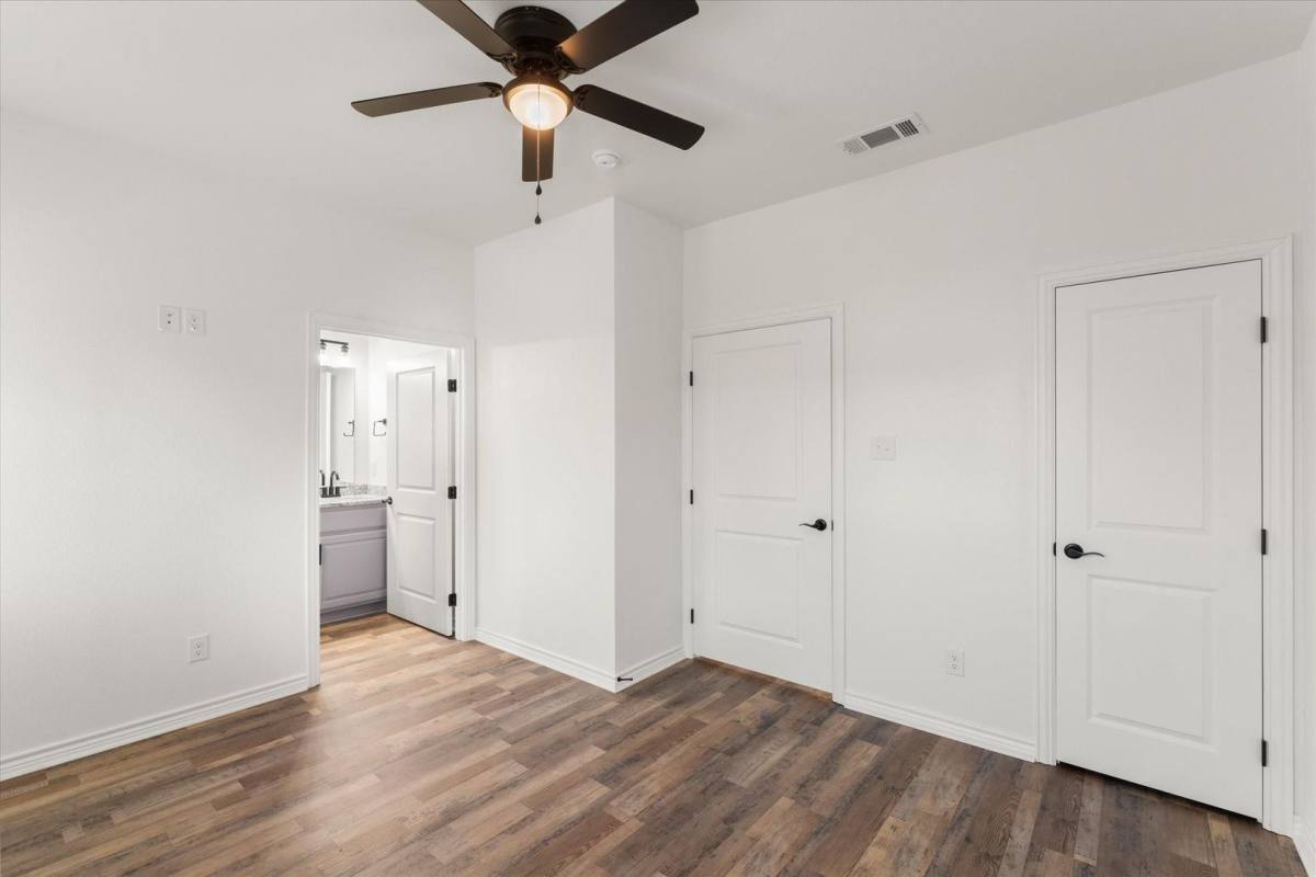Apartment for rent at 109B Happy Hills Trail, Mabank, TX 75156