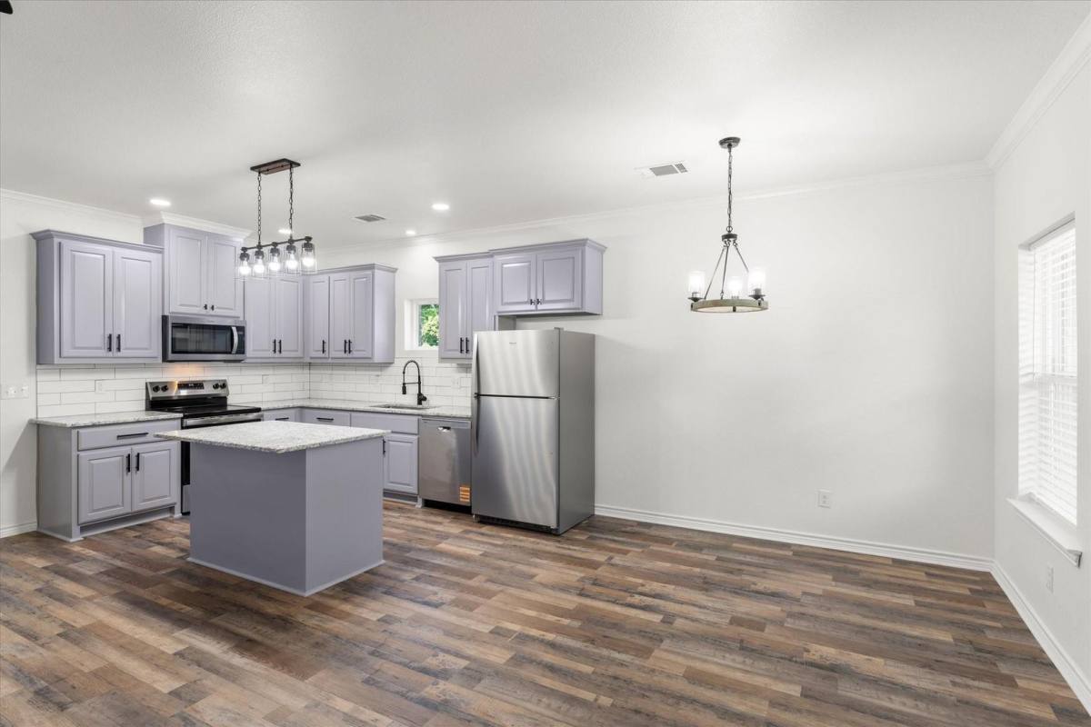 Apartment for rent at 109B Happy Hills Trail, Mabank, TX 75156