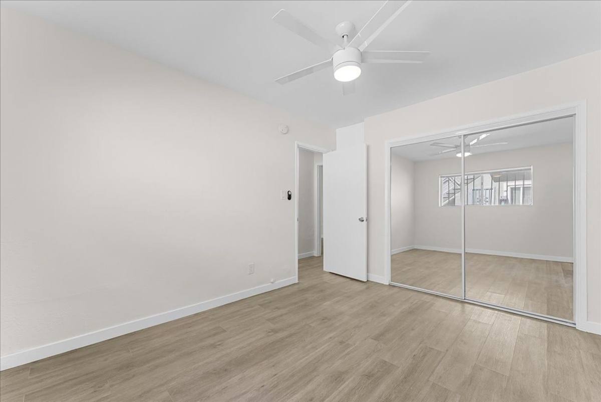 Apartment for rent at 6119 Brynhurst Ave #5, Los Angeles, CA 90043