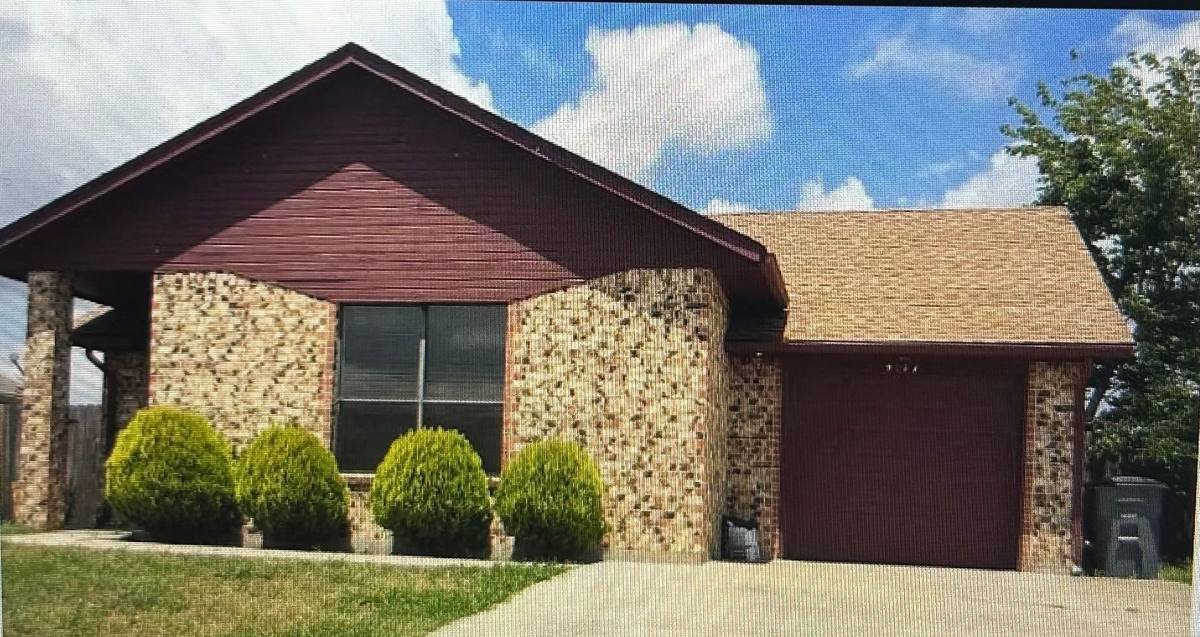 House for rent at 4017 SW Sunflower Lane, Lawton, OK 73505