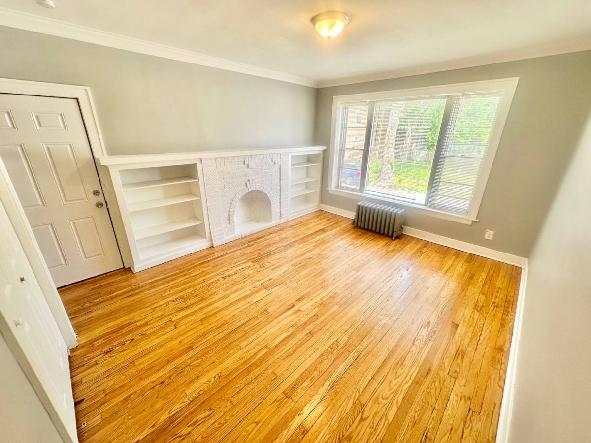 Apartment for rent at 12003-05 S Stewart #351-1, Chicago, IL 60628
