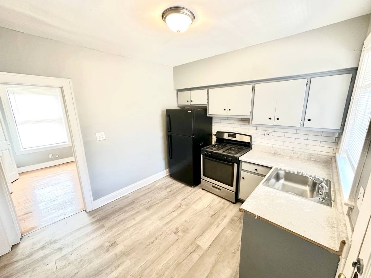 Apartment for rent at 12003-05 S Stewart #351-1, Chicago, IL 60628