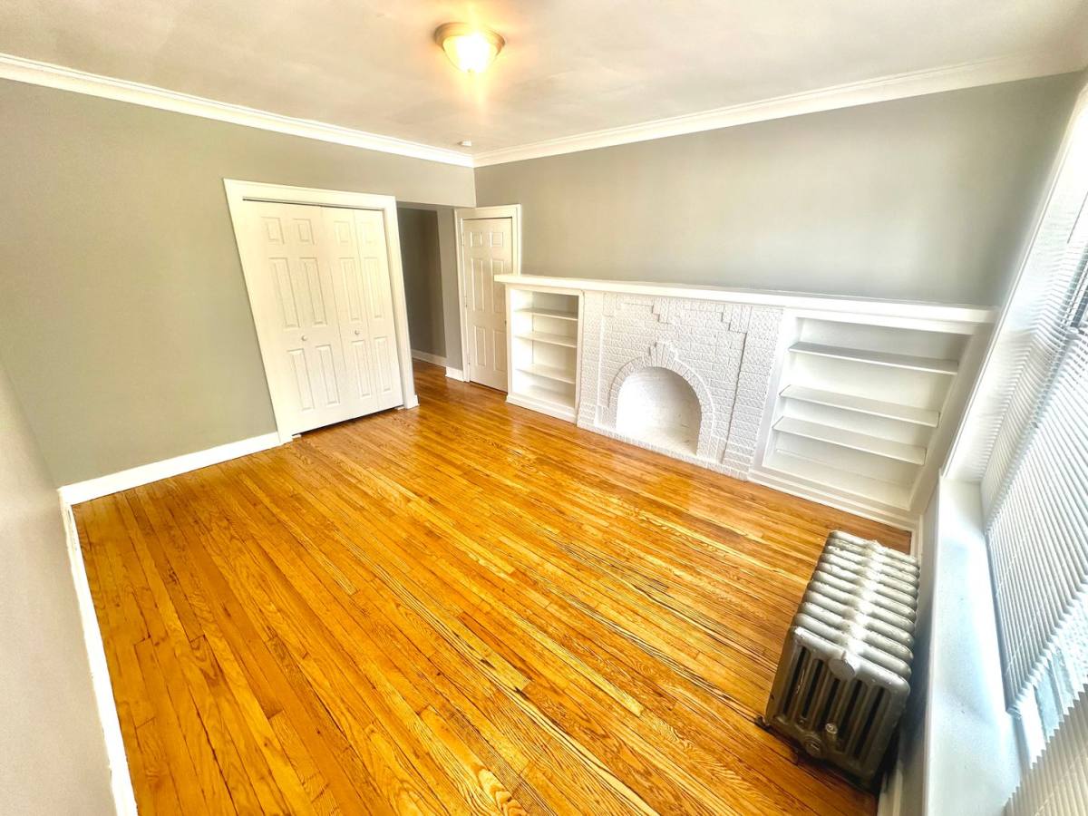 Apartment for rent at 12003-05 S Stewart #351-1, Chicago, IL 60628