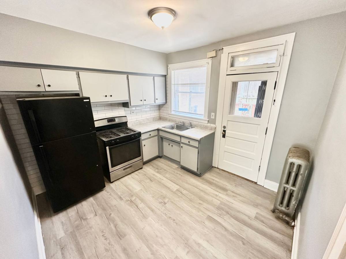 Apartment for rent at 12003-05 S Stewart #351-1, Chicago, IL 60628