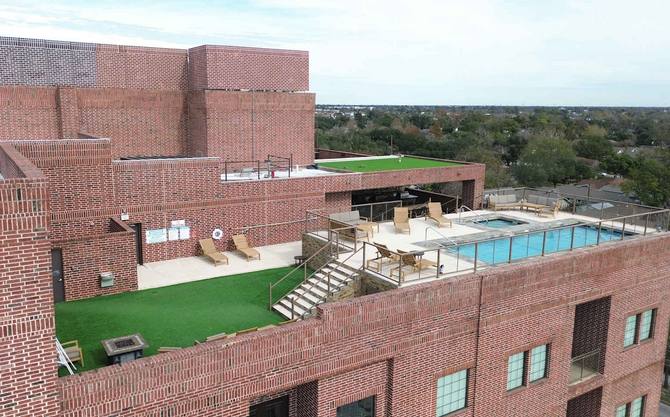 Apartment for rent at 1111 Studewood #ID70032, Houston, TX 77008
