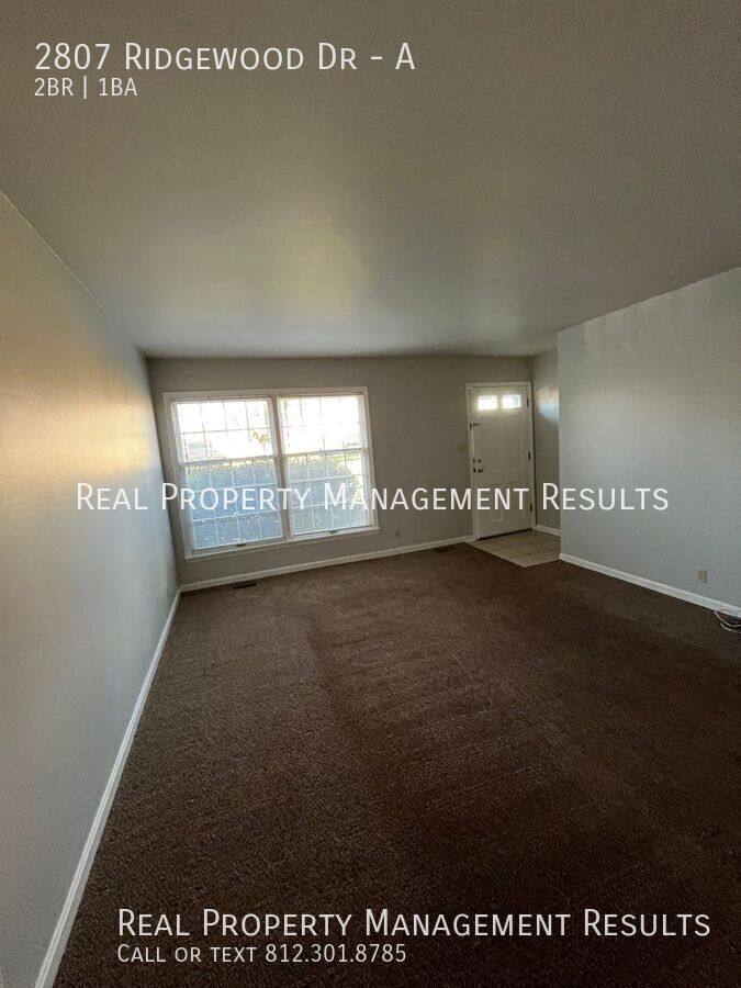 Apartment for rent at 2807 Ridgewood Dr #A, Evansville, IN 47711