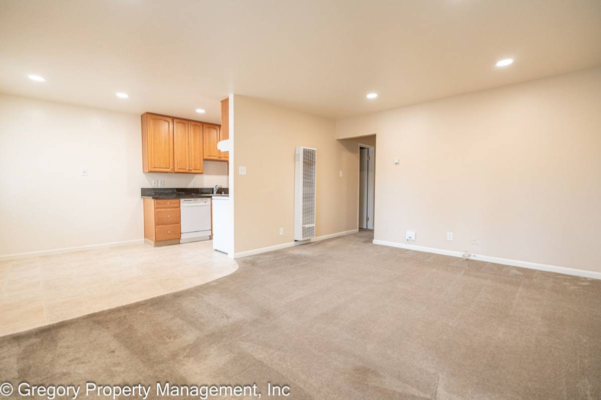 Apartment for rent at 1817 Central Ave, Alameda, CA 94501