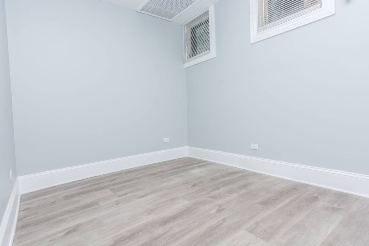 Apartment for rent at 7750 S Muskegon Ave, Chicago, IL 60649