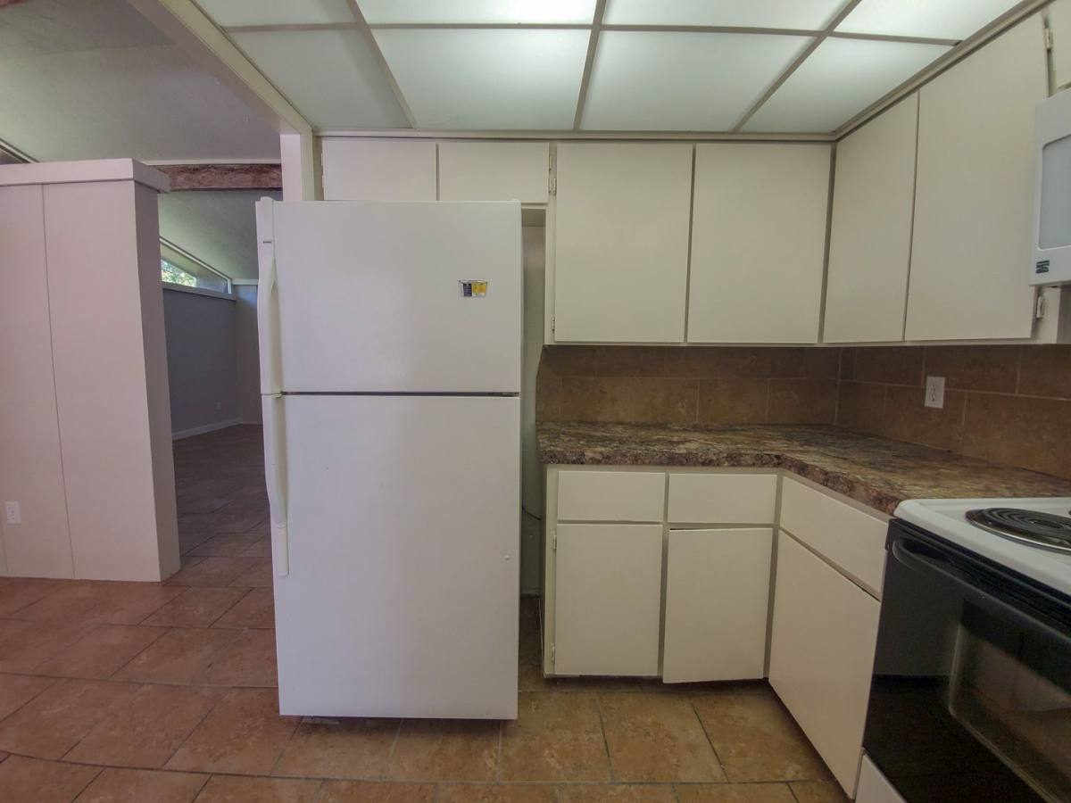 House for rent at 32 Cheyenne Dr, Shawnee, OK 74801