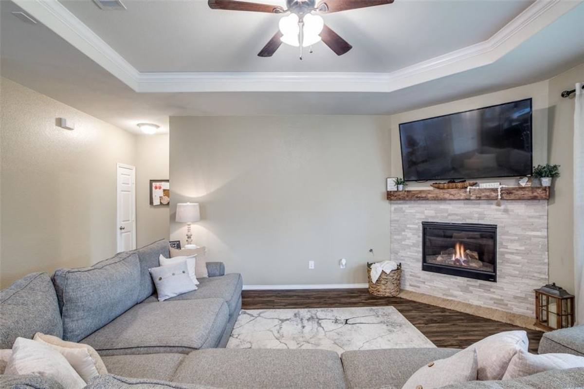 House for rent at 2151 Lost Timber Dr, Conroe, TX 77304