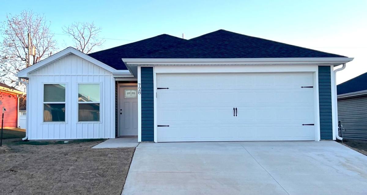 House for rent at 728 Short Leaf Lane, Oronogo, MO 64855
