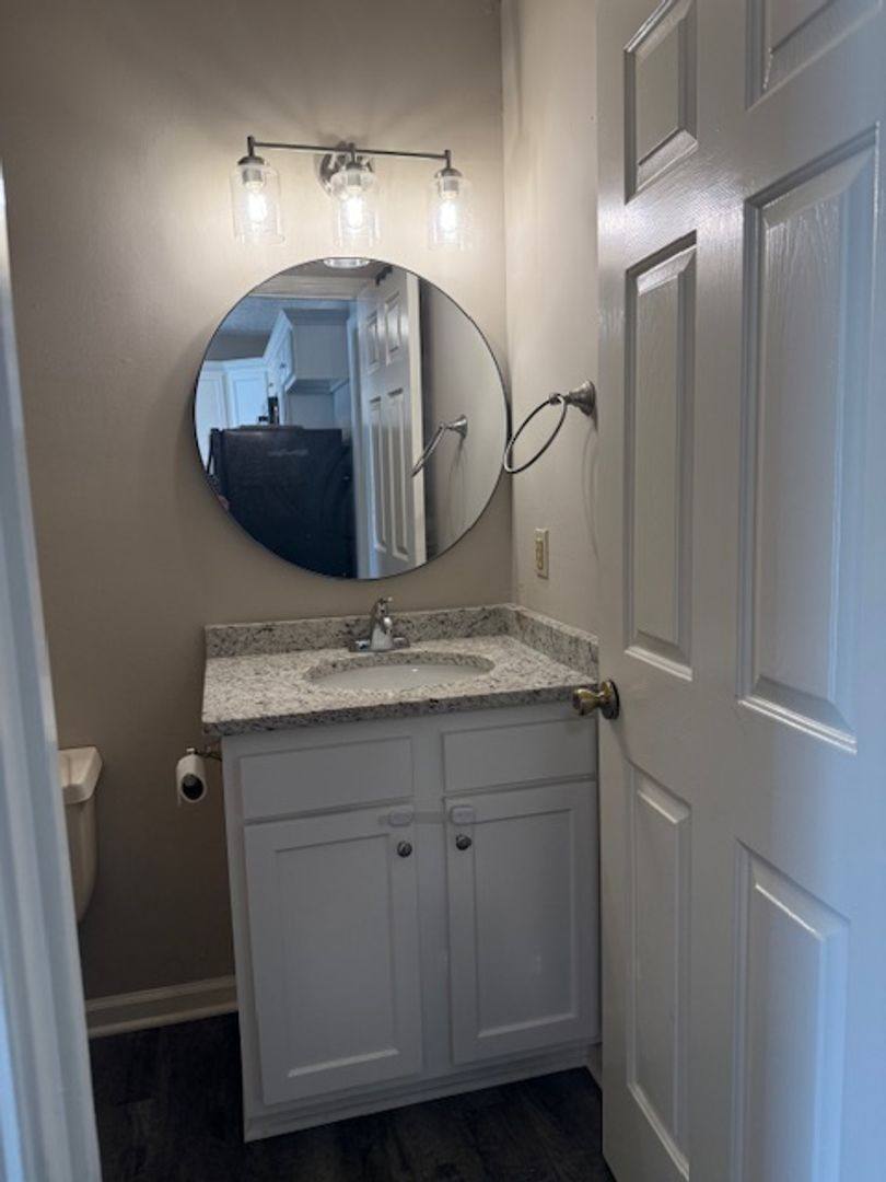 Apartment for rent at 2021 Hickory St, Bowling Green, KY 42101