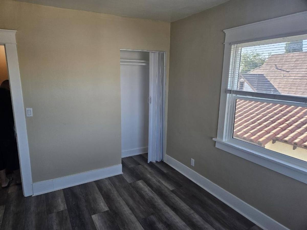 Apartment for rent at 1445 N Warren Ave, Long Beach, CA 90813