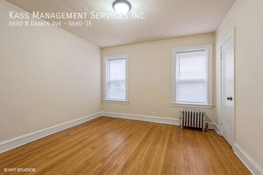 Apartment for rent at 6660 N Damen Ave #1E, Chicago, IL 60645