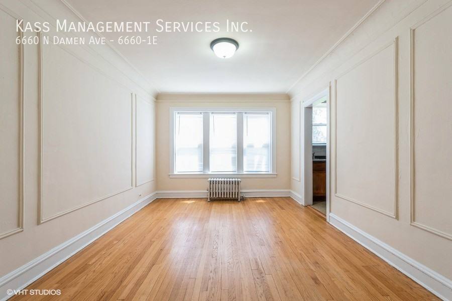 Apartment for rent at 6660 N Damen Ave #1E, Chicago, IL 60645