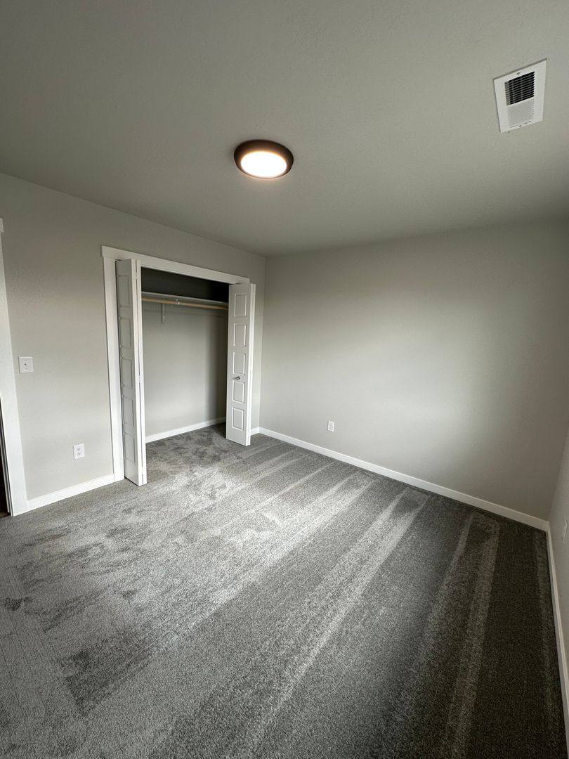 House for rent at 11320 W Teratai St, Star, ID 83669