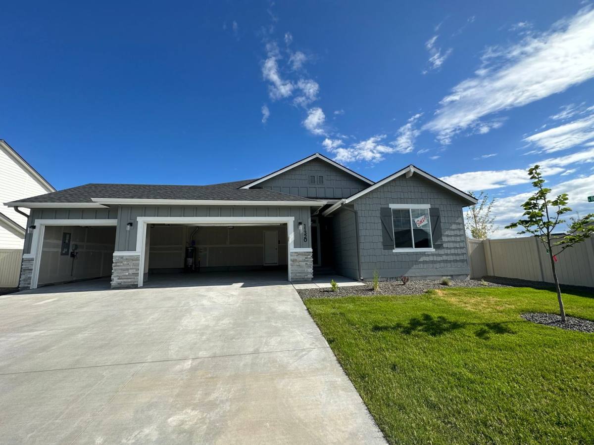House for rent at 11320 W Teratai St, Star, ID 83669