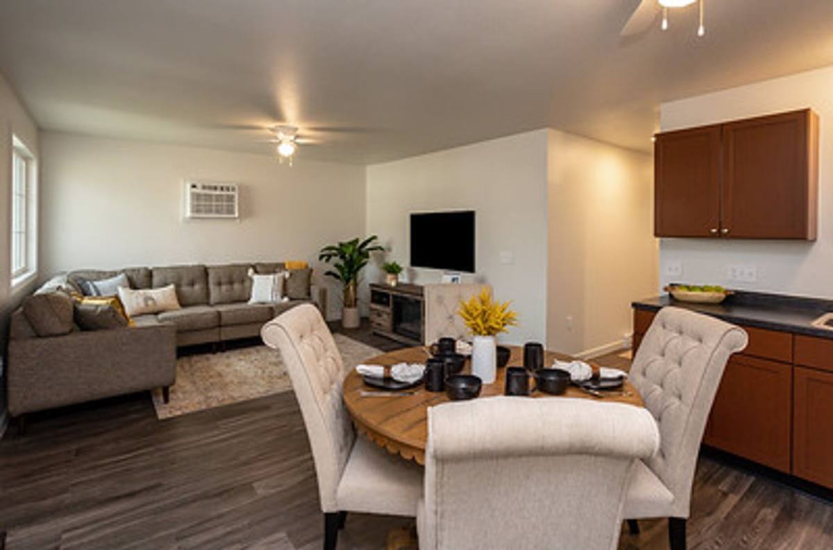 Apartment for rent at 5756 Basswood Lane, Pleasant Hill, IA 50327