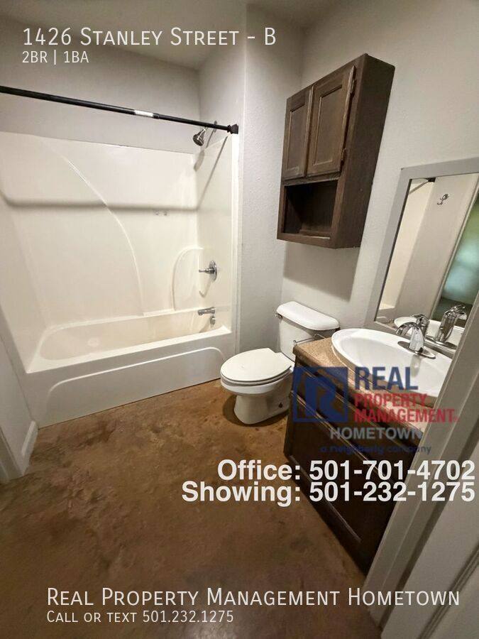 Apartment for rent at 1426 Stanley St #B, Malvern, AR 72104