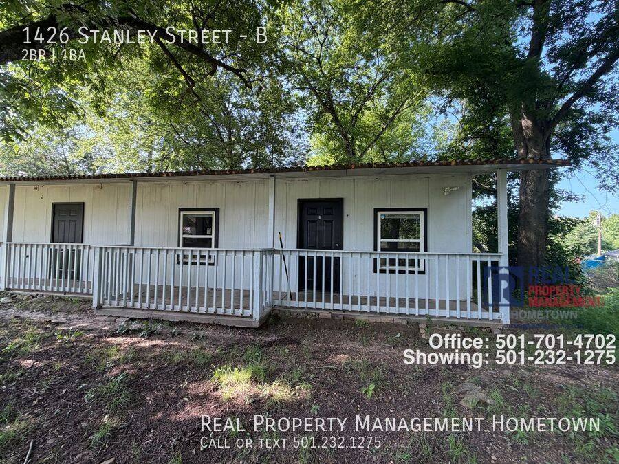 Apartment for rent at 1426 Stanley St #B, Malvern, AR 72104