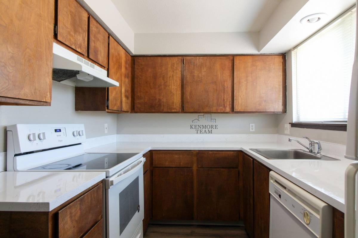 Apartment for rent at 1912 George Washington Way, Richland, WA 99354