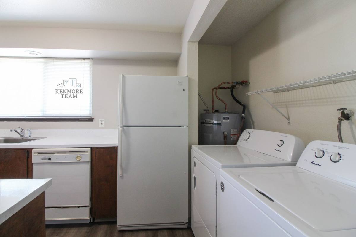 Apartment for rent at 1912 George Washington Way, Richland, WA 99354