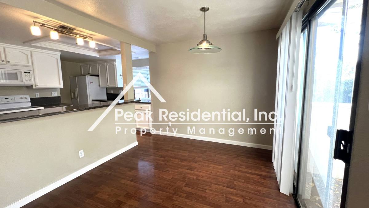 Townhouse for rent at 3156 Swallows Nest Dr, Sacramento, CA 95833