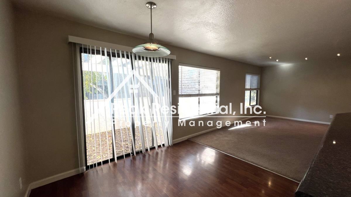 Townhouse for rent at 3156 Swallows Nest Dr, Sacramento, CA 95833