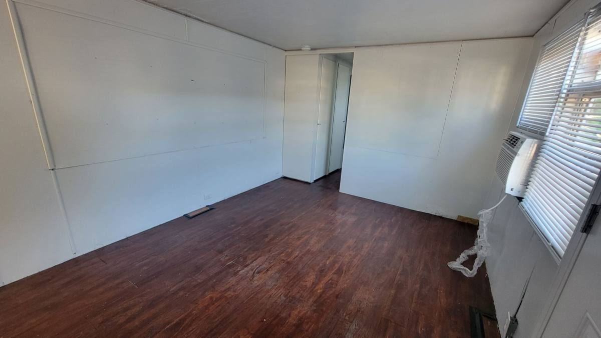 Apartment for rent at 1104 50th Ave Dr W, Bradenton, FL 34207