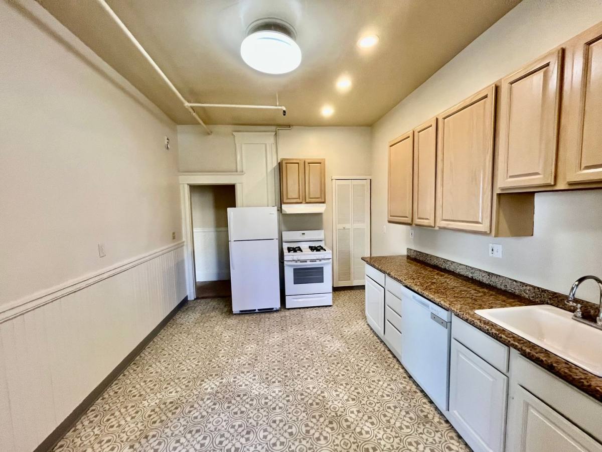 Apartment for rent at 1124-1128 Fell St, San Francisco, CA 94117