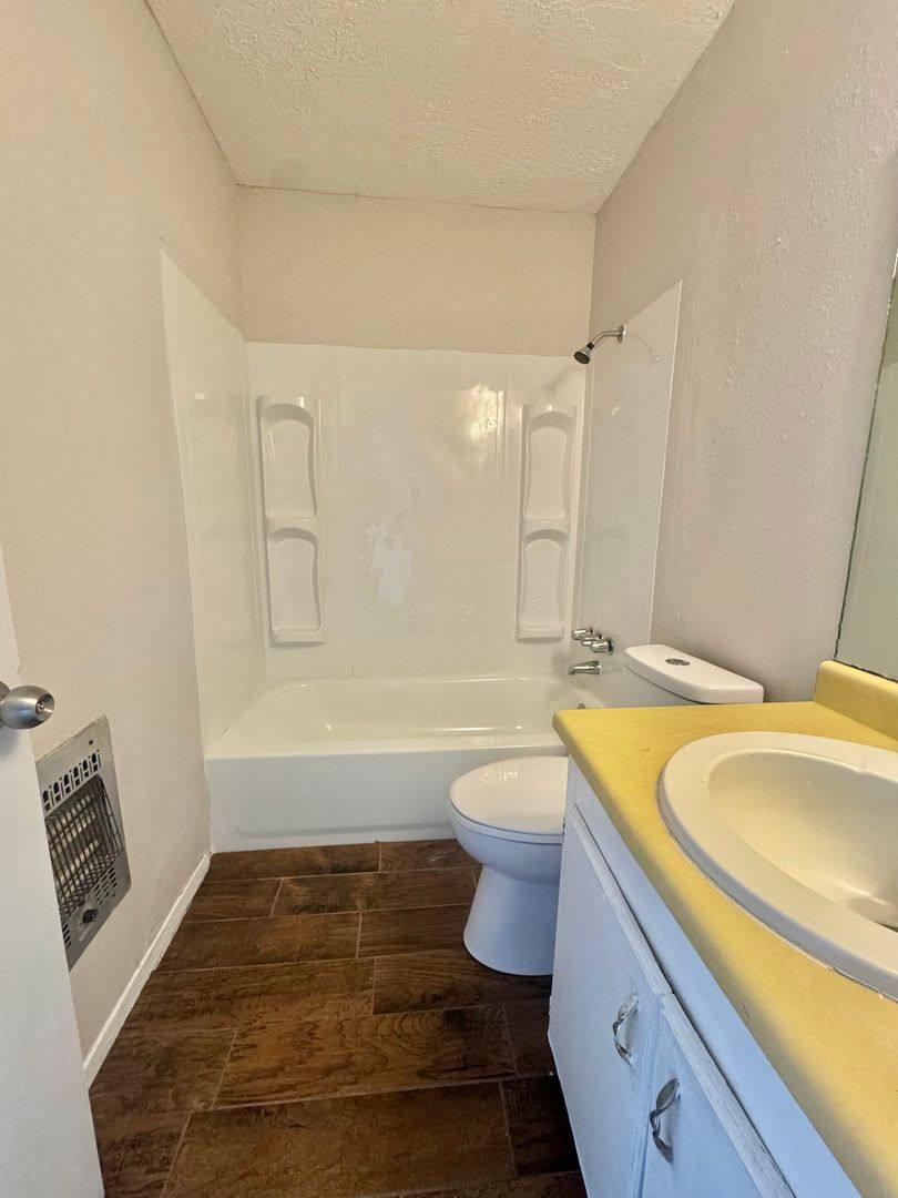 Apartment for rent at 332 Preusser, San Angelo, TX 76903