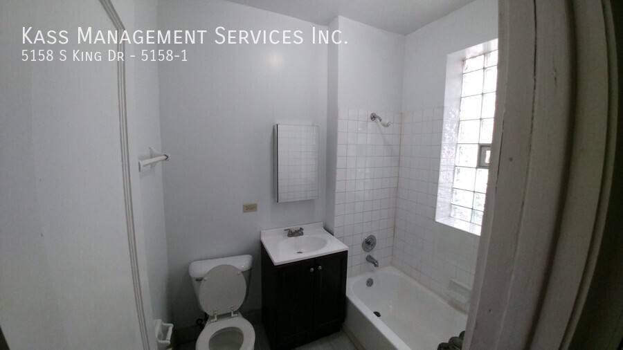 Apartment for rent at 5158 S King Dr #1, Chicago, IL 60615