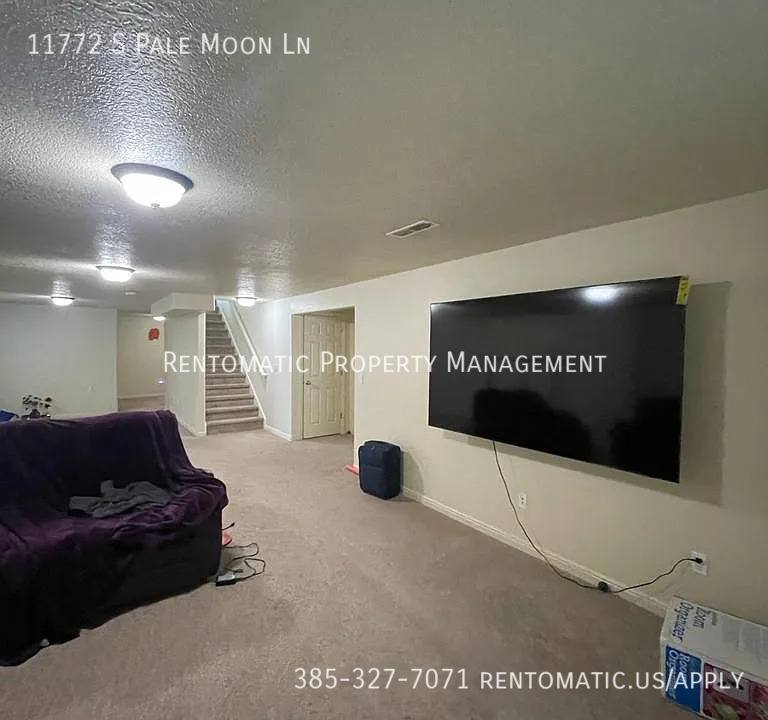 House for rent at 11772 S Pale Moon Lane, South Jordan, UT 84009