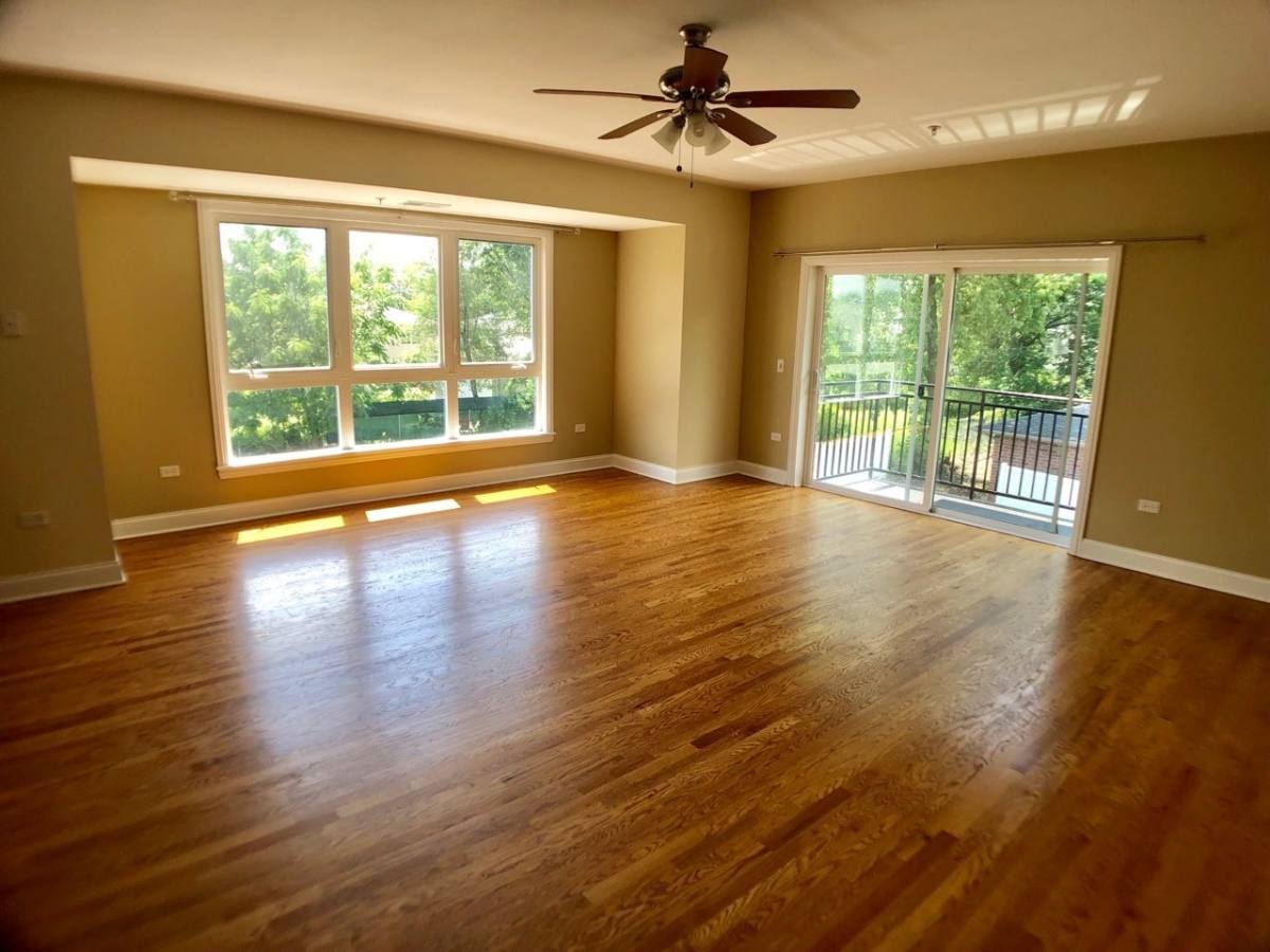 Apartment for rent at 15524 S Cicero Ave, Oak Forest, IL 60452