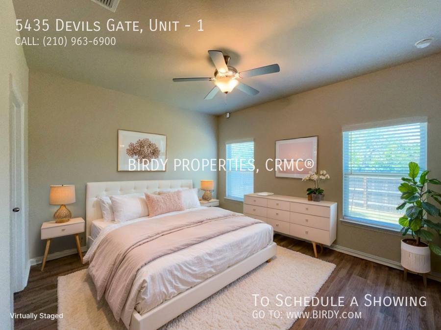 Apartment for rent at 5435 Devils Gate #1, Converse, TX 78109