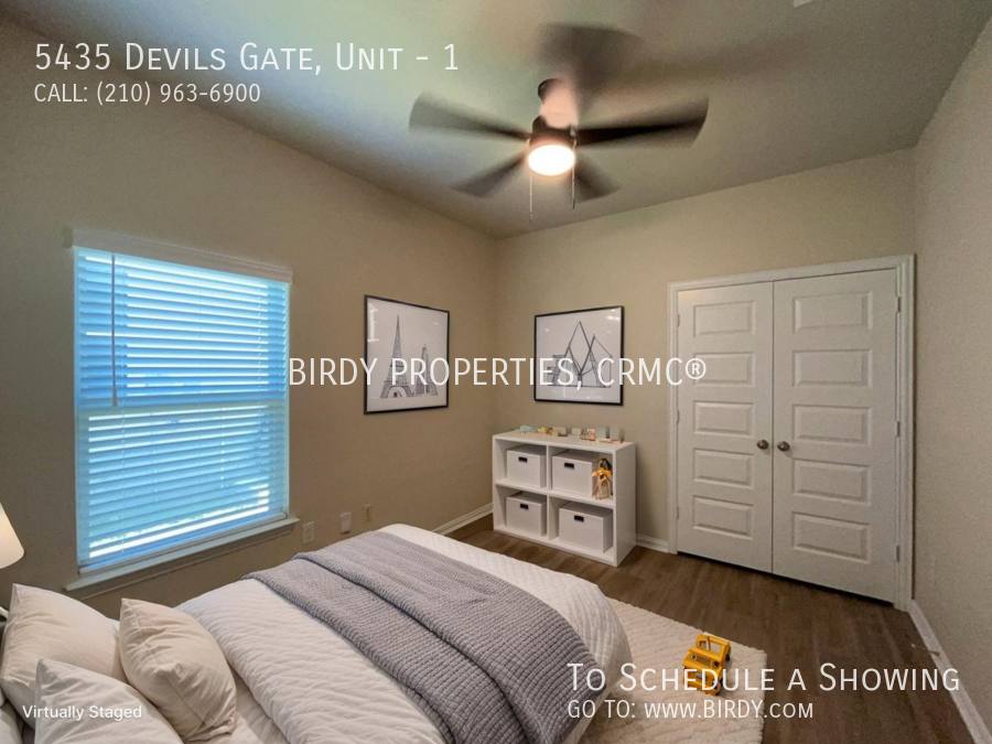 Apartment for rent at 5435 Devils Gate #1, Converse, TX 78109