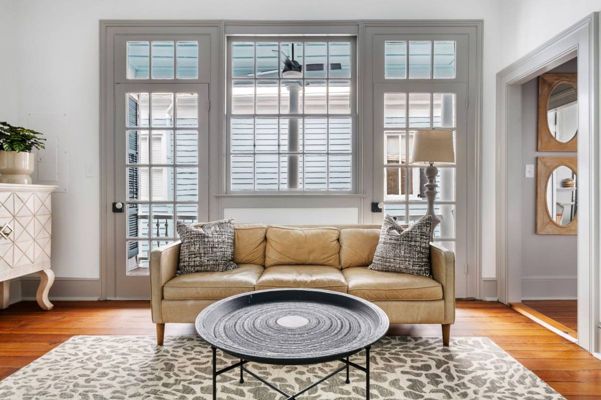 House for rent at 135 Broad St #B, Charleston, SC 29401