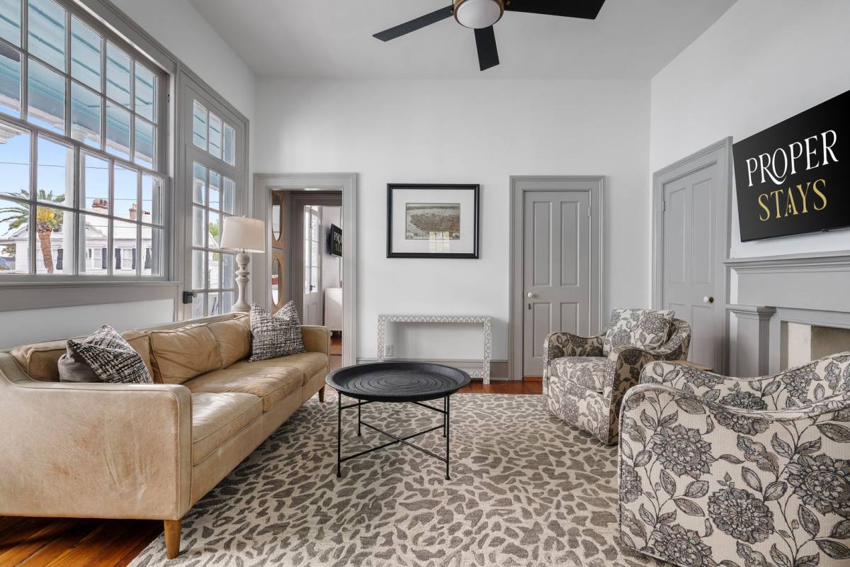 House for rent at 135 Broad St #B, Charleston, SC 29401