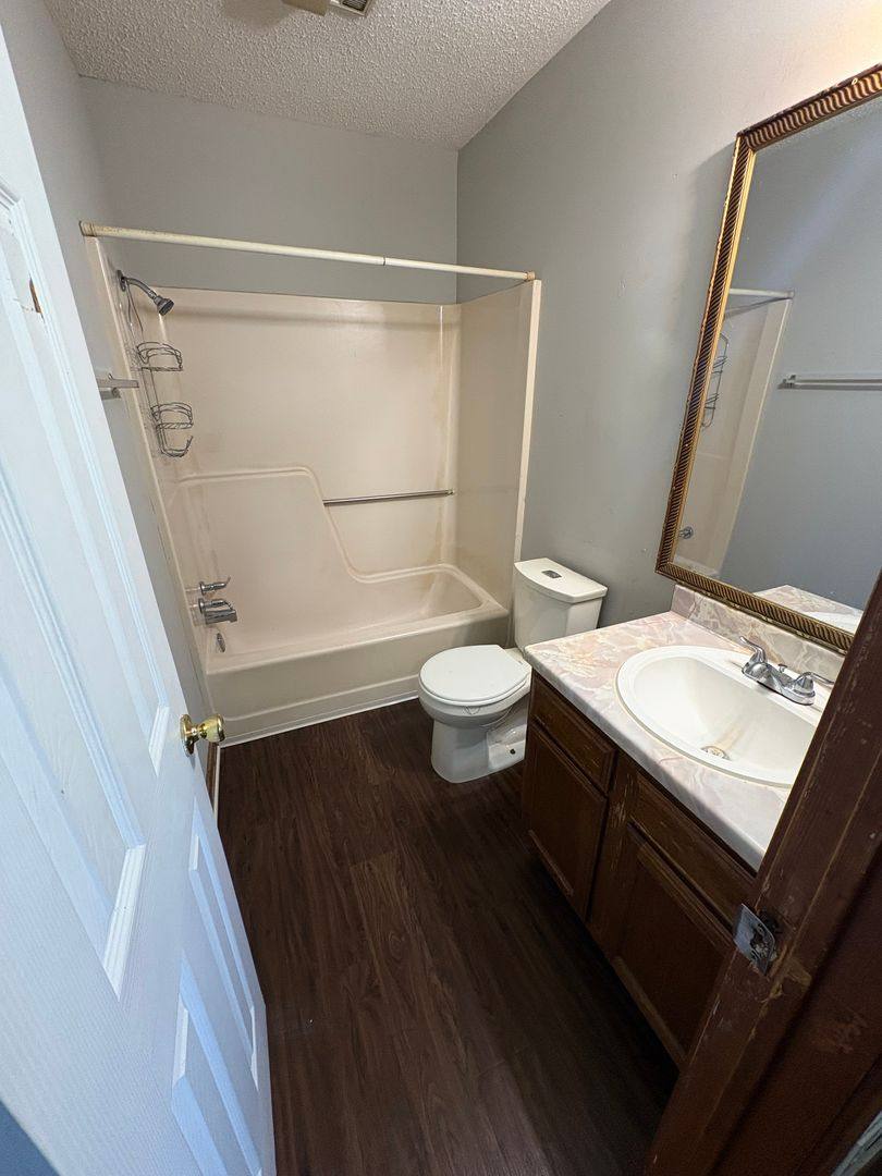 Apartment for rent at 212 Rue Royale, Lafayette, LA 70507
