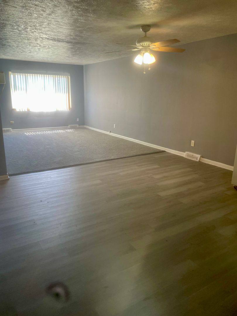 Apartment for rent at 27800 Euclid Ave, Euclid, OH 44132