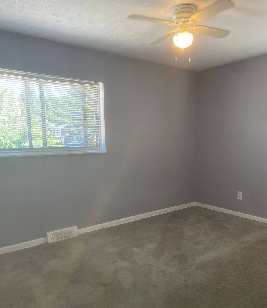 Apartment for rent at 27800 Euclid Ave, Euclid, OH 44132
