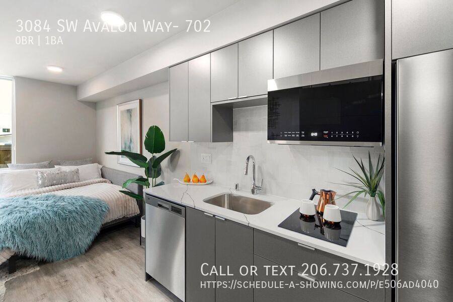 Apartment for rent at 3084 SW Avalon Way #702, Seattle, WA 98126