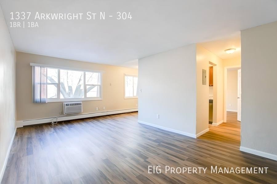 Apartment for rent at 1337 Arkwright St N #304, Saint Paul, MN 55130