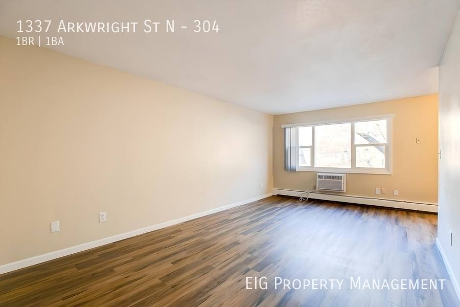 Apartment for rent at 1337 Arkwright St N #304, Saint Paul, MN 55130