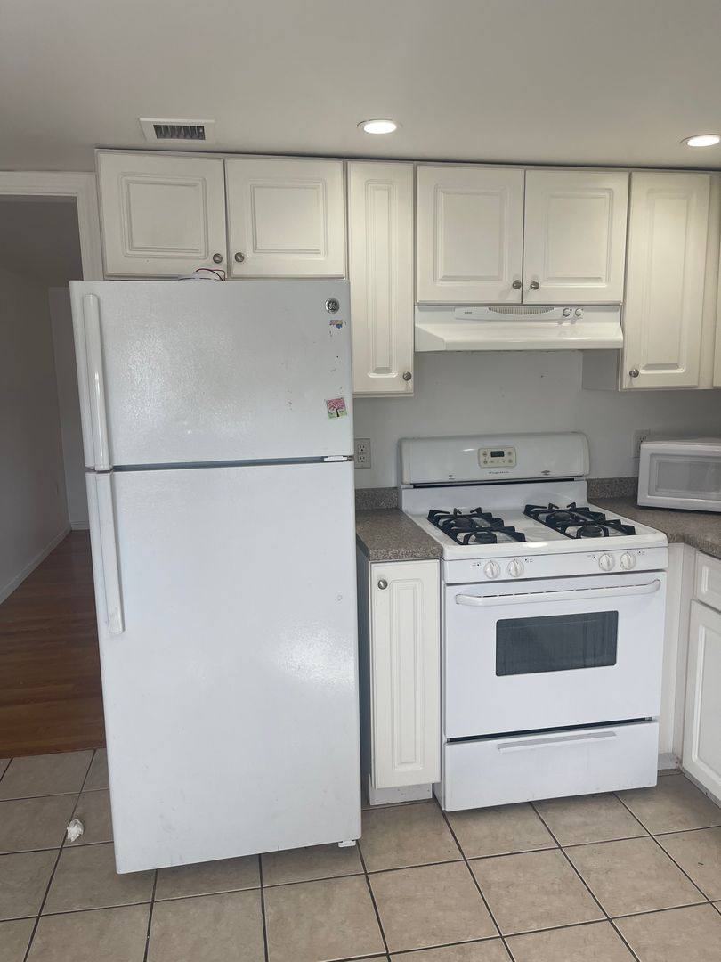 Apartment for rent at 5 Myrtle St, Saugus, MA 01906