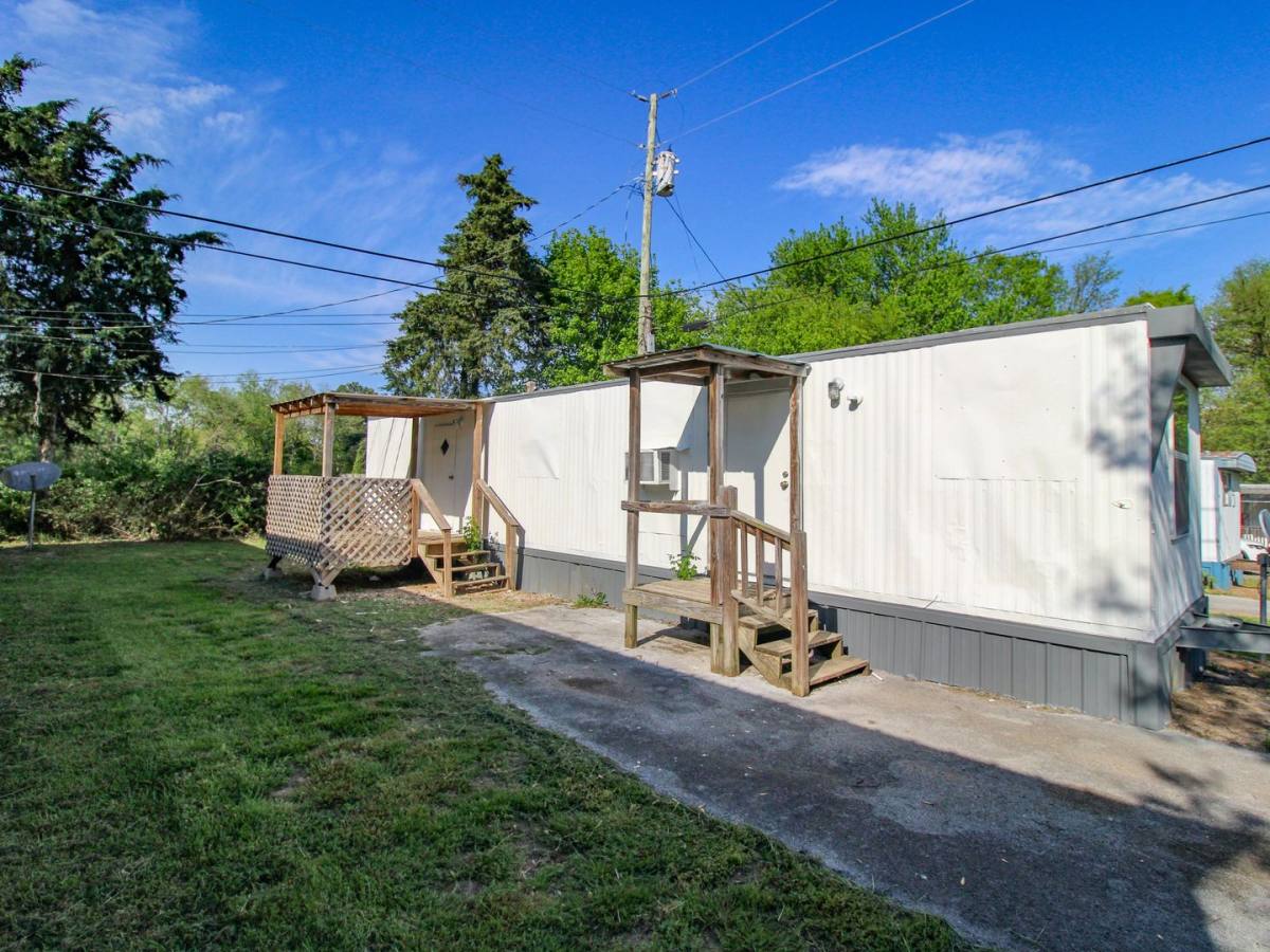 House for rent at 15 Simpson Rd, Fayetteville, TN 37334